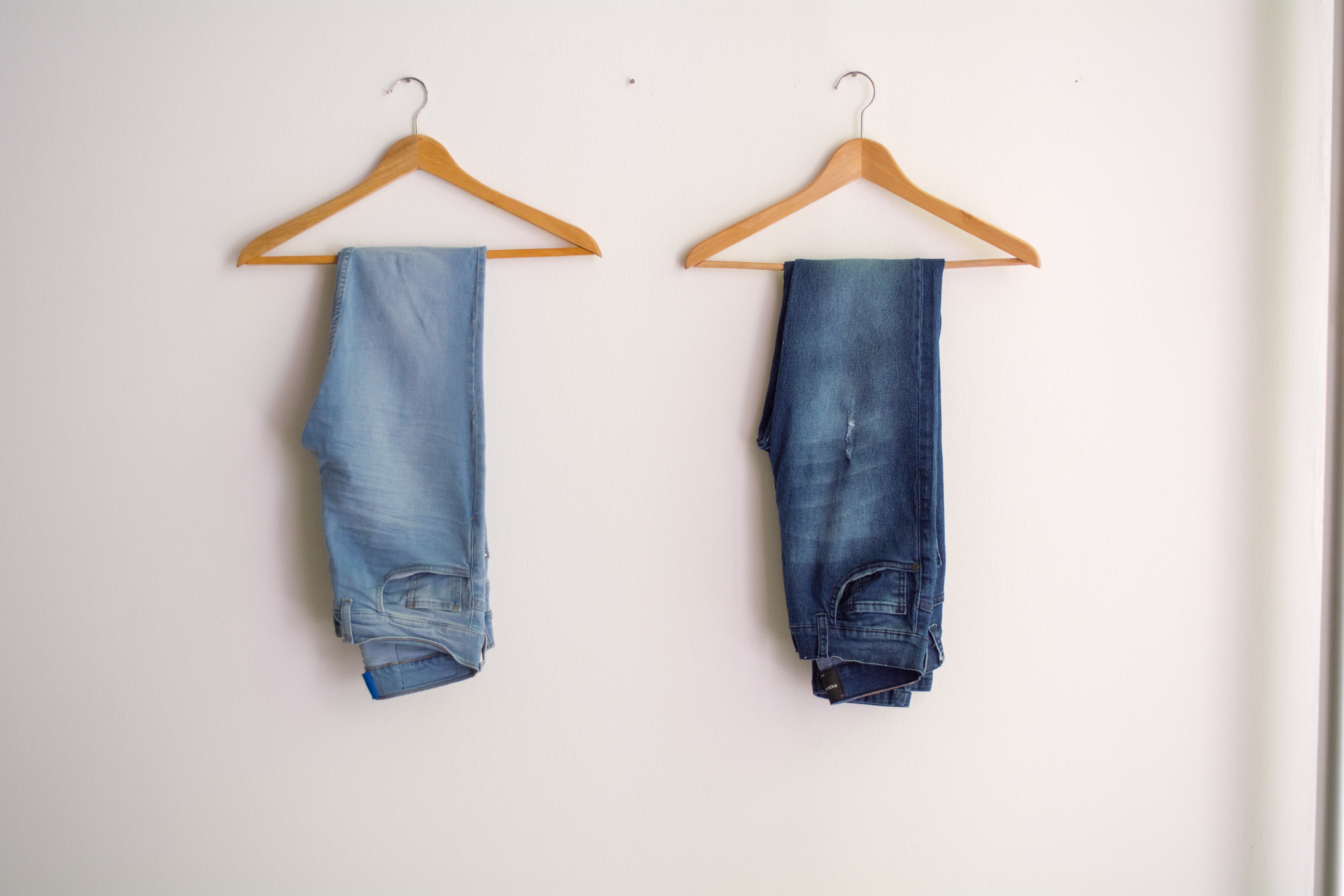 cintre jeans